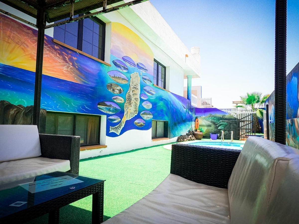Hotel Surf Riders Fuerteventura (Adults Only) Corralejo Esterno foto
