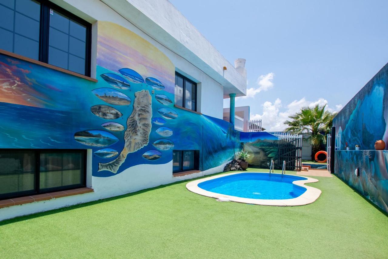 Hotel Surf Riders Fuerteventura (Adults Only) Corralejo Esterno foto