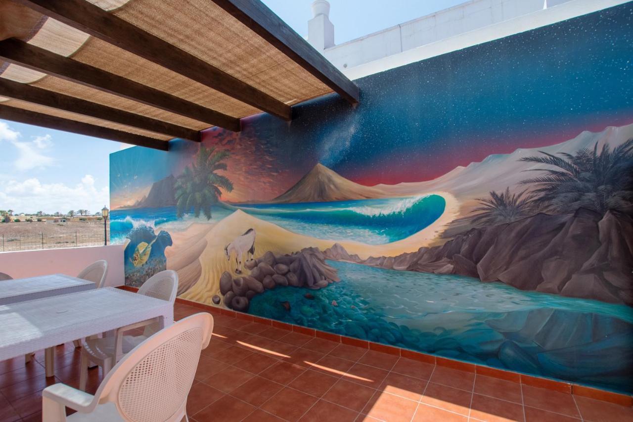 Hotel Surf Riders Fuerteventura (Adults Only) Corralejo Esterno foto
