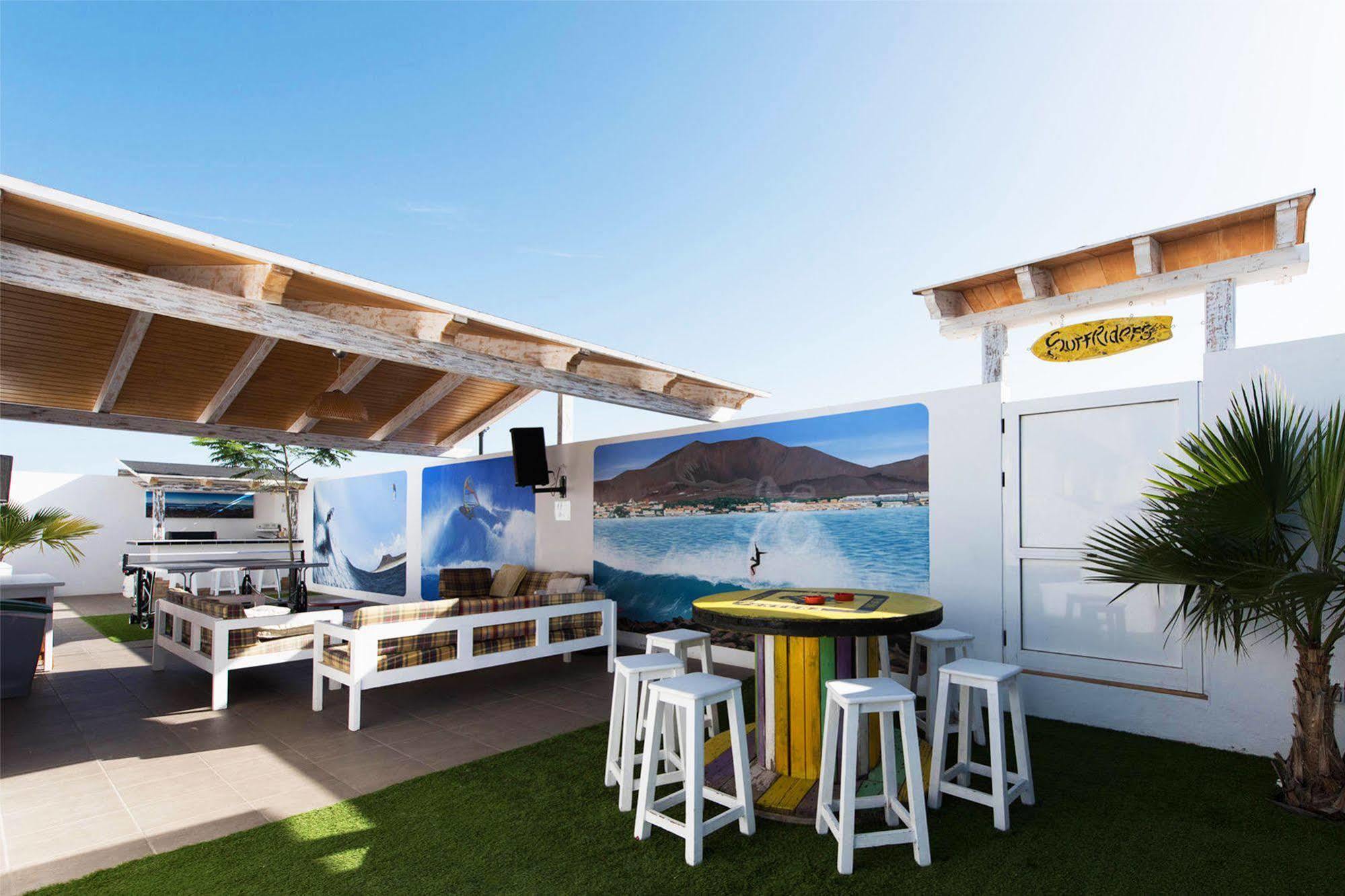 Hotel Surf Riders Fuerteventura (Adults Only) Corralejo Esterno foto