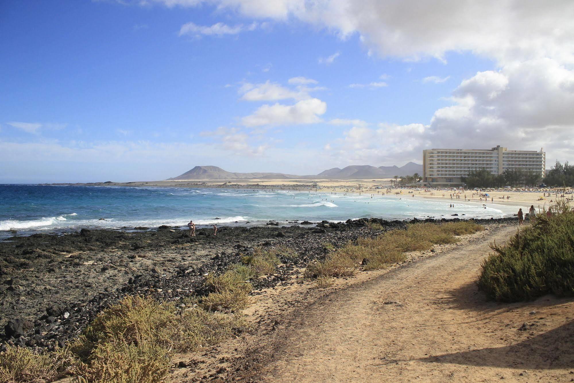 Hotel Surf Riders Fuerteventura (Adults Only) Corralejo Esterno foto