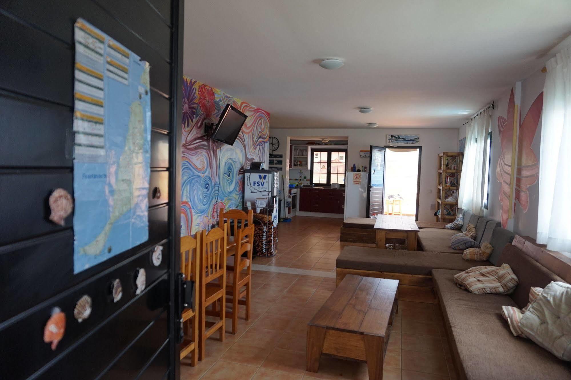 Hotel Surf Riders Fuerteventura (Adults Only) Corralejo Esterno foto