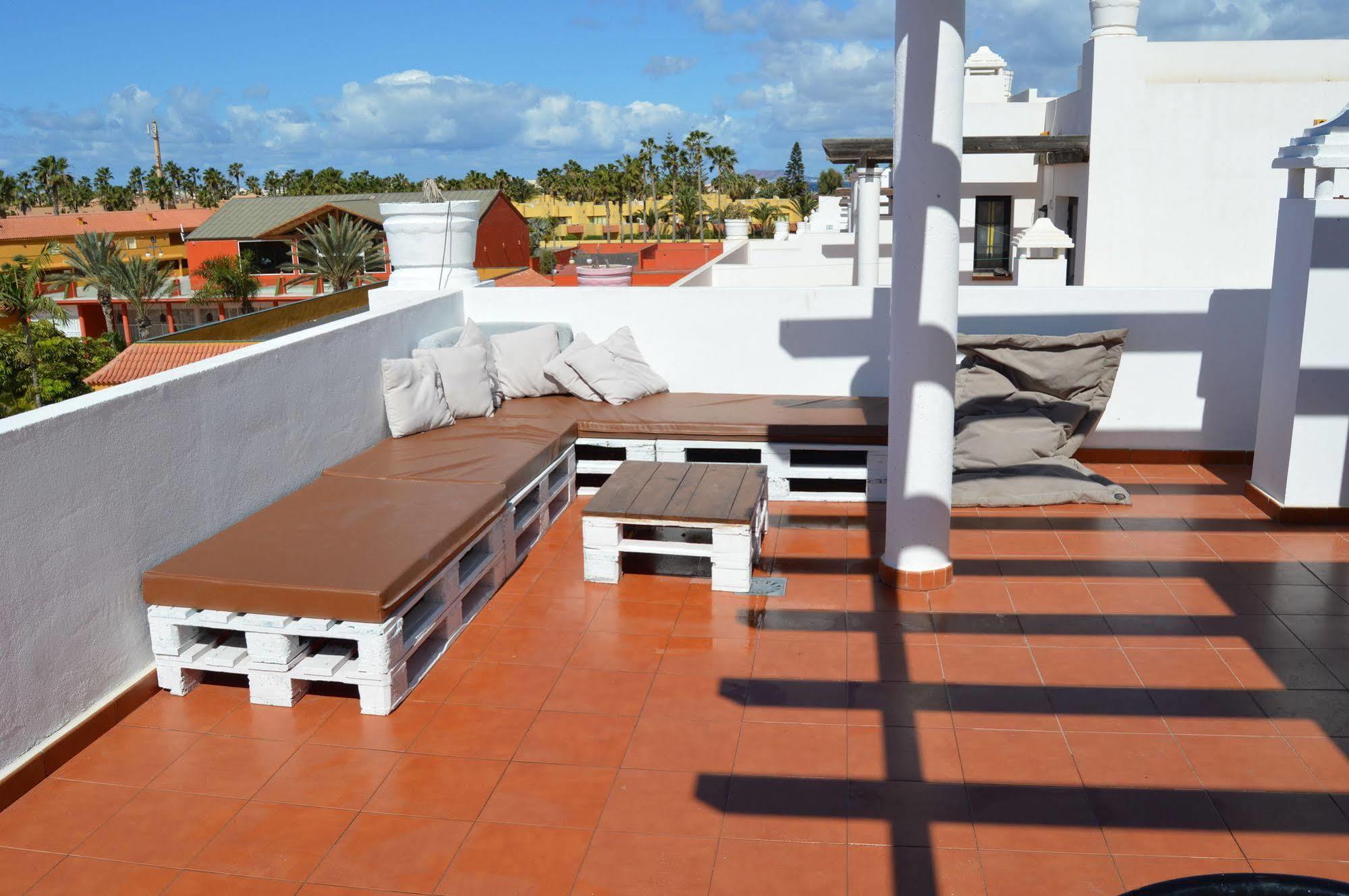 Hotel Surf Riders Fuerteventura (Adults Only) Corralejo Esterno foto