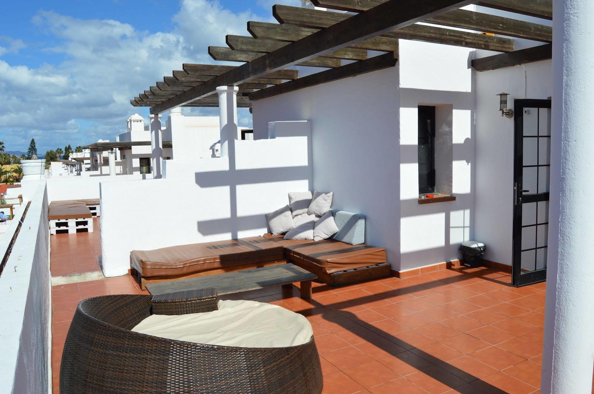 Hotel Surf Riders Fuerteventura (Adults Only) Corralejo Esterno foto