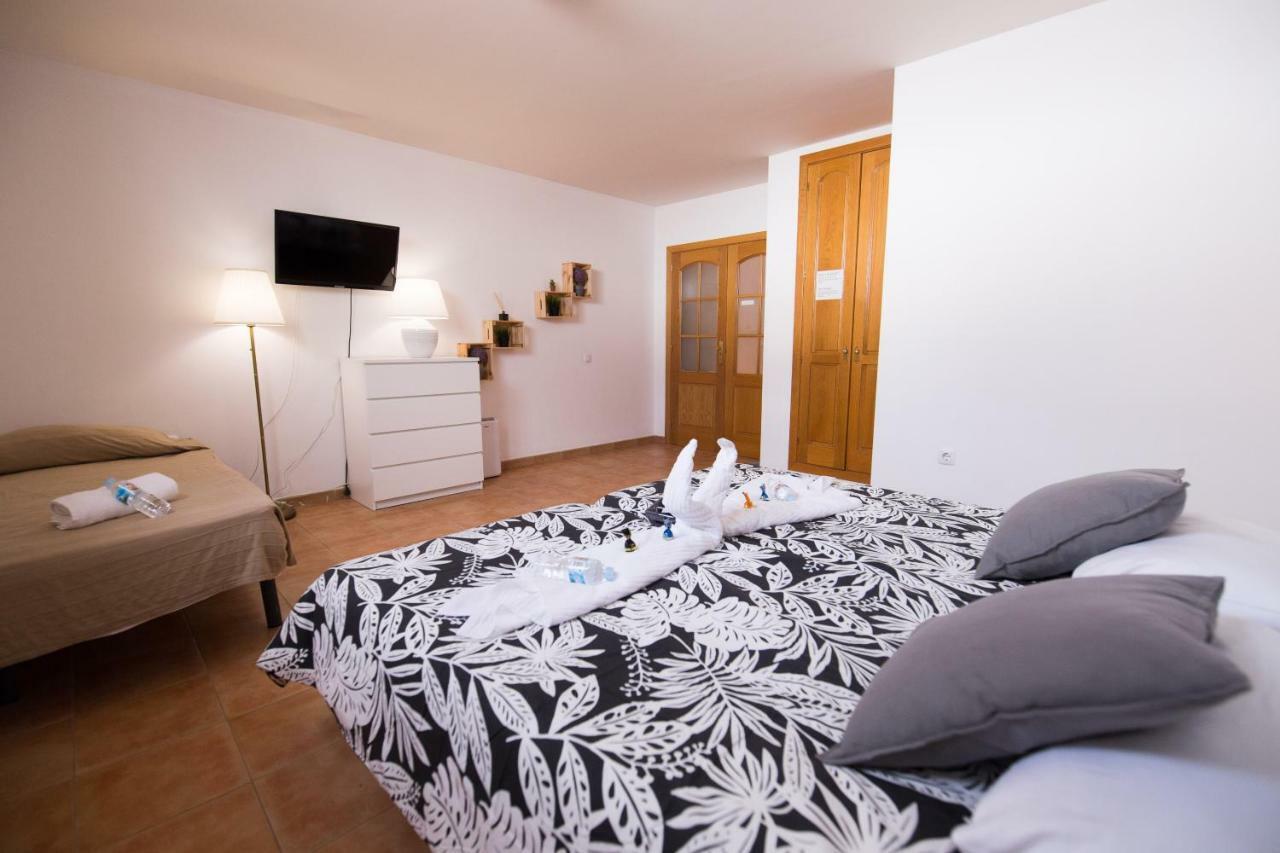 Hotel Surf Riders Fuerteventura (Adults Only) Corralejo Esterno foto
